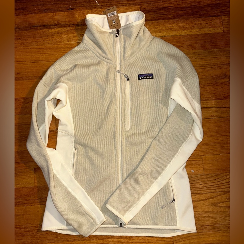NWT Patagonia women’s jacket